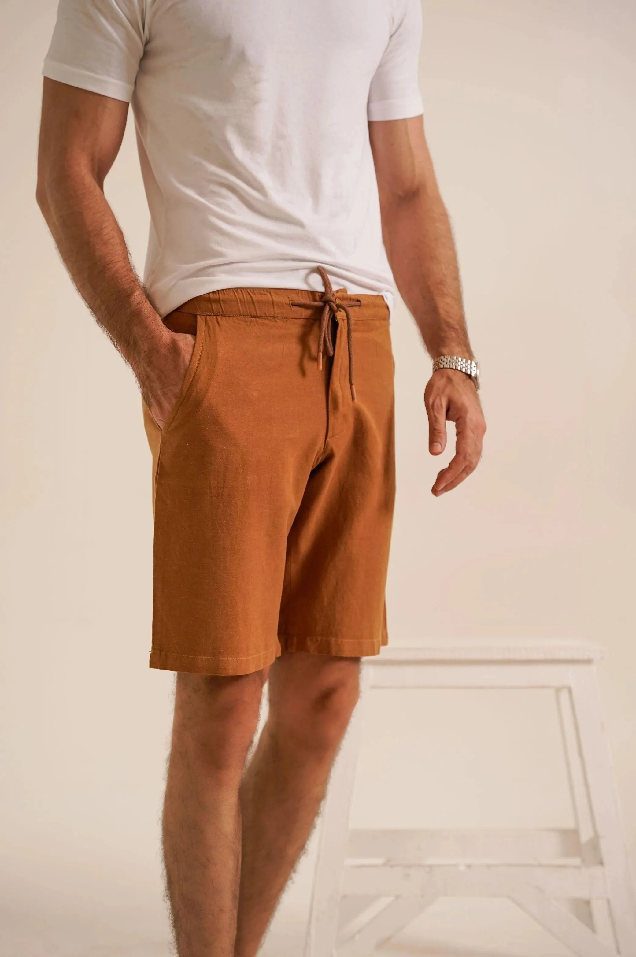 DRAWSTRING LINEN SHORTS