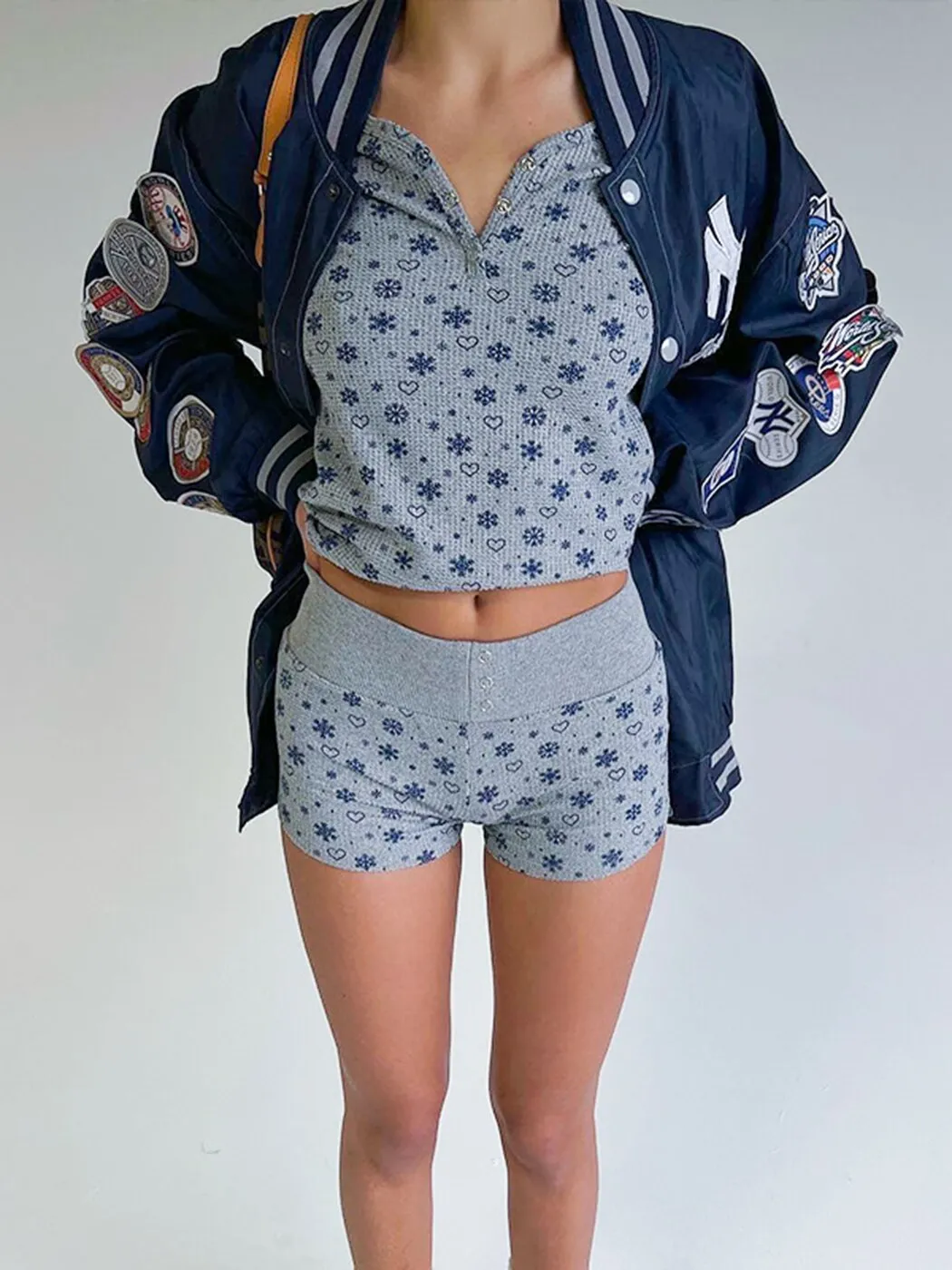 hulianfu  Spring Summer Women High Waist Shorts Suit Fashion Stretchy Chic Pullover Long-sleeved Floral Print Tops Pant 2 Piece Sets
