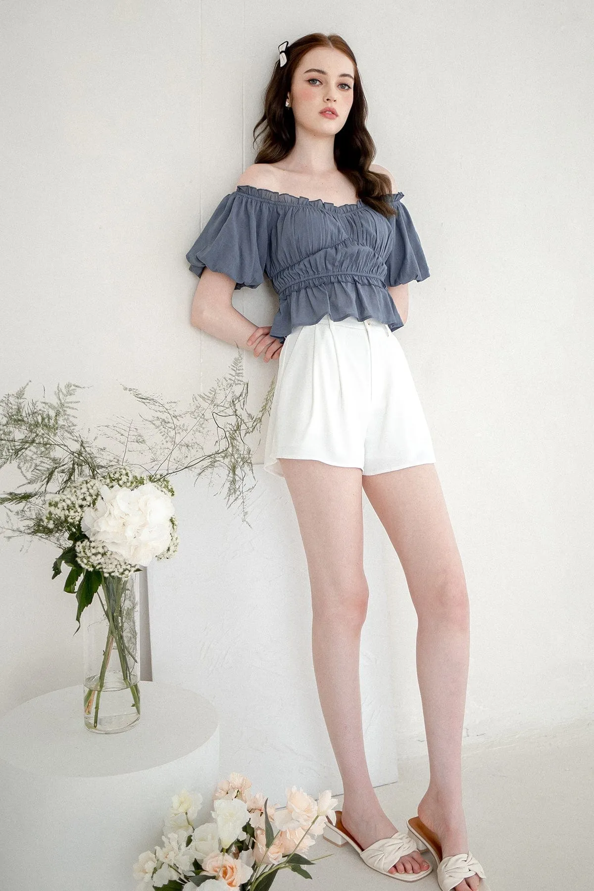 LONDYN PUFF SLEEVE TOP IN STEEL BLUE