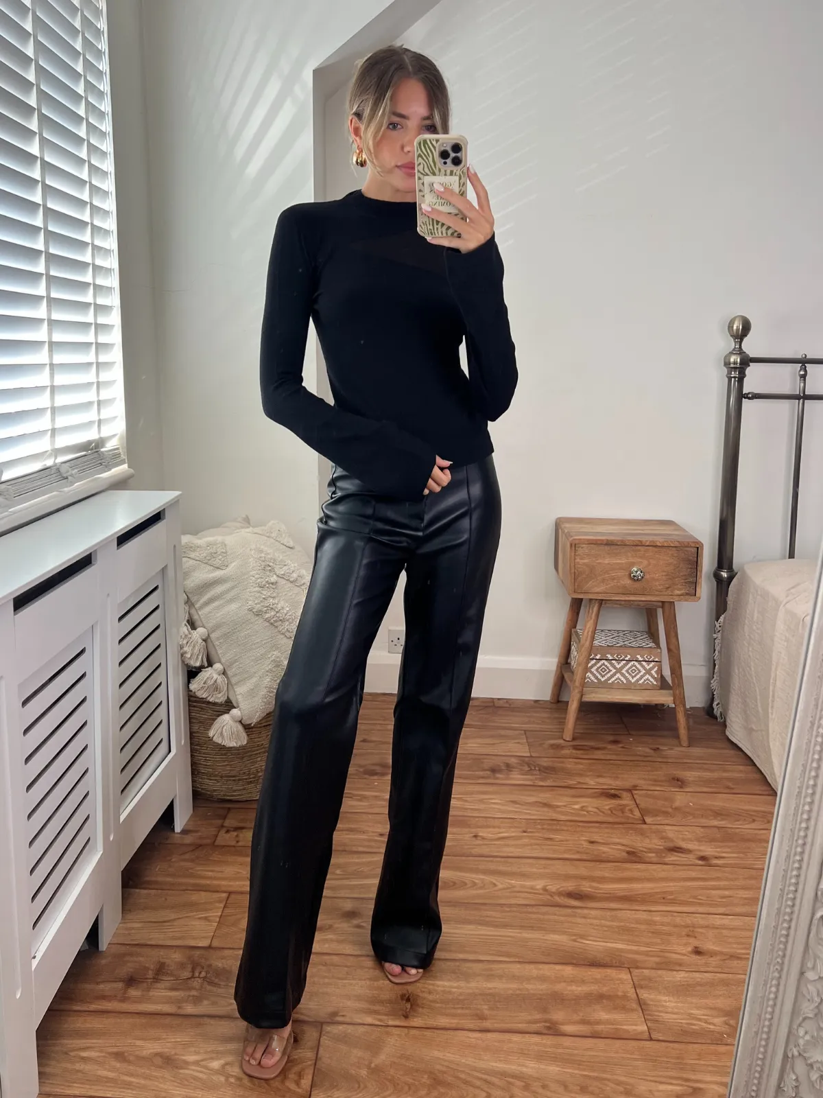 Maylah Sheer Panel Knitted Top / Black