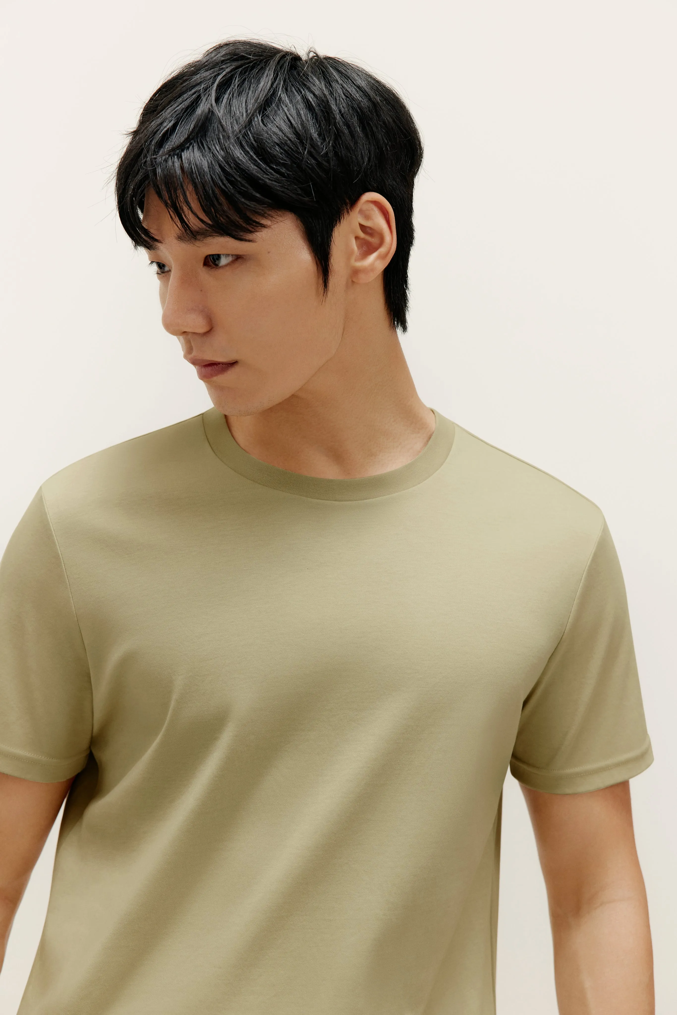Men's Basic Short Sleeved T-Shirt