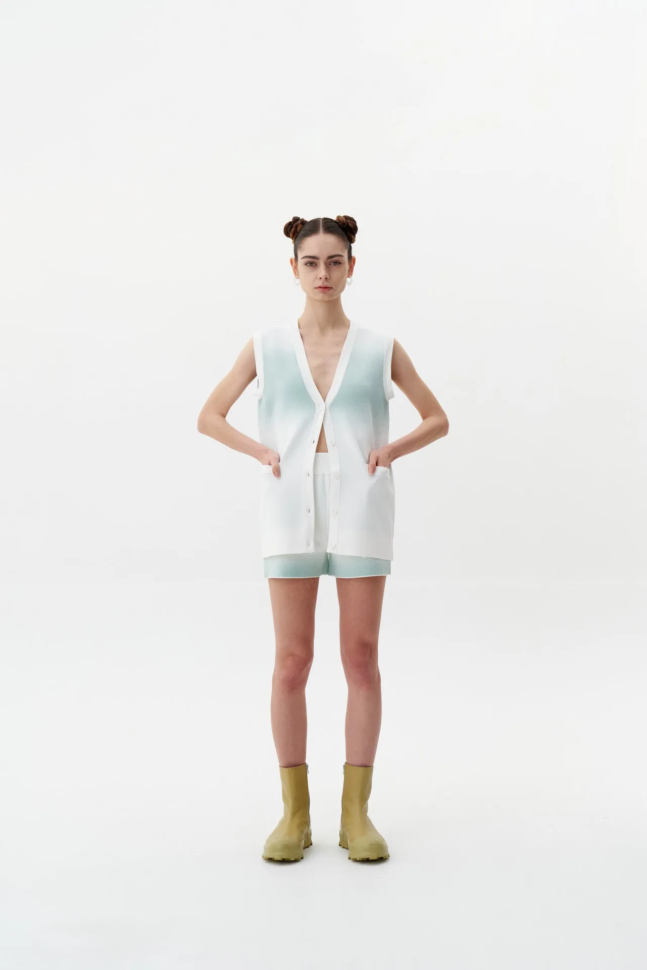 NARVI "SPRAY PAINTED" OVERSIZED CARDIGAN WITH DETACHABLE SLEEVES